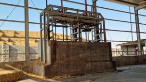 دستگاه آبگیر کاه و کلش نمای کنار